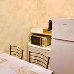 Apartment Liotru House *