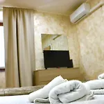 Liotru House Apartment *