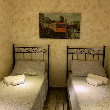 Liotru House Apartment *